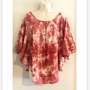 Like new tie dye Contrast butterfly sleeves top